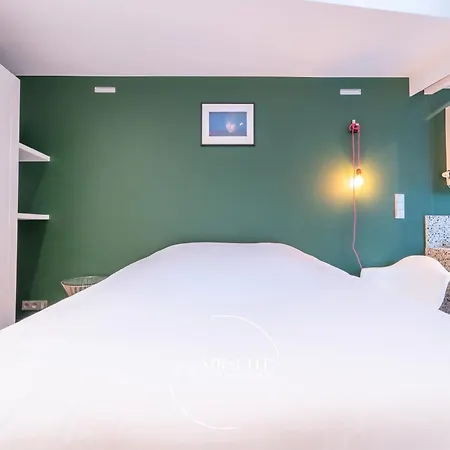Luxury Montmartre Cocoon 3br By Airsuite