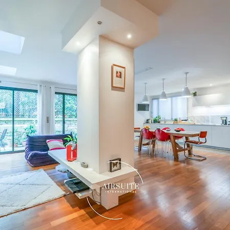 Luxury Montmartre Cocoon 3br By Airsuite Paris